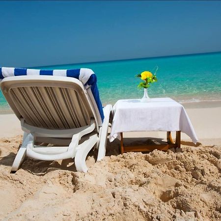 Aida Beach Hotel - Эль-Аламейн Экстерьер фото