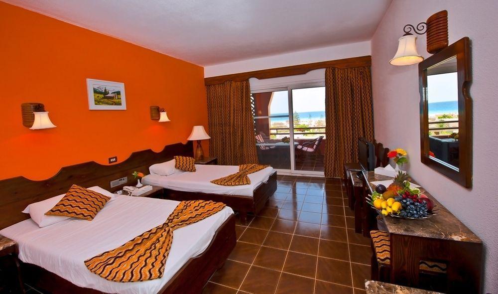 Aida Beach Hotel - Эль-Аламейн Экстерьер фото